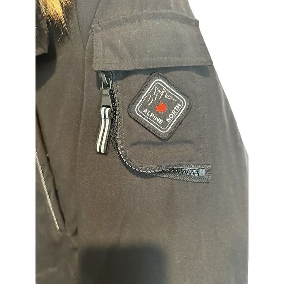 Alpine North Women's Vegan Down Parka Jacket with Faux Fur Black Sz. 4x - Picture 3 of 7